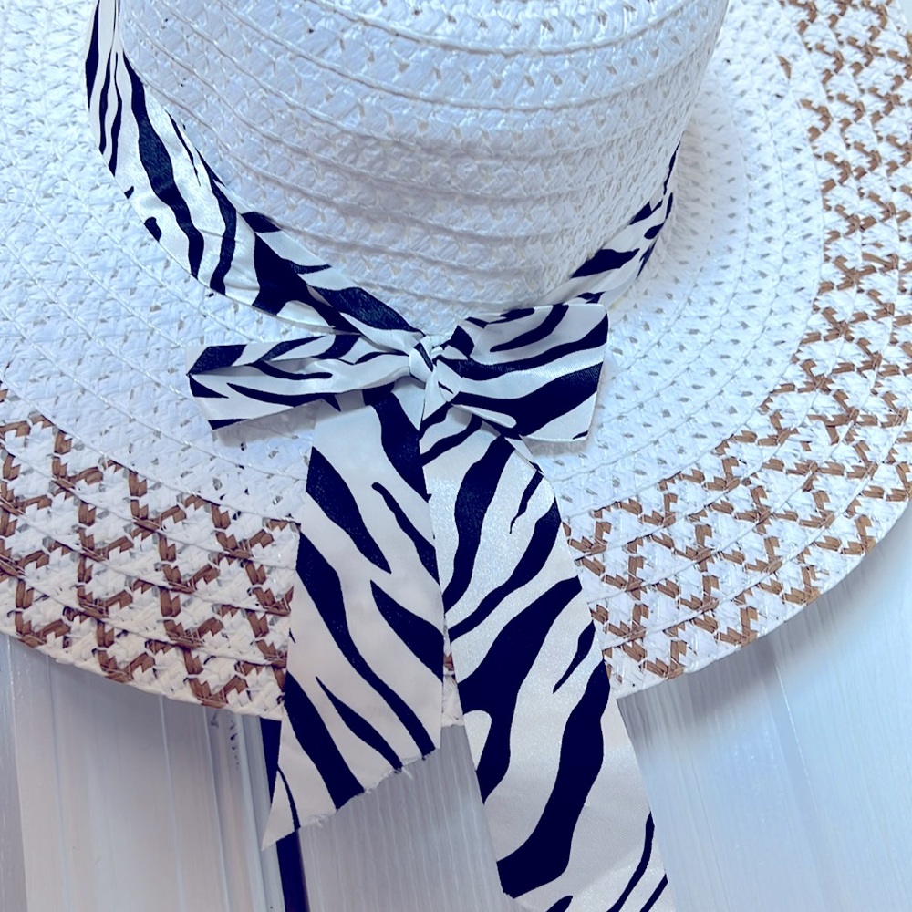 Women Summer Rounded Hat! - Picture 3 of 6